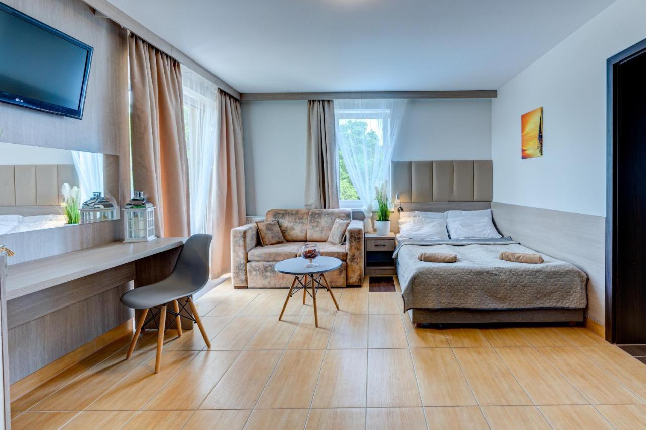 Bed and Breakfast Ambre Mare - Wypoczynek Pod Palmami Pobierowo Exterior foto
