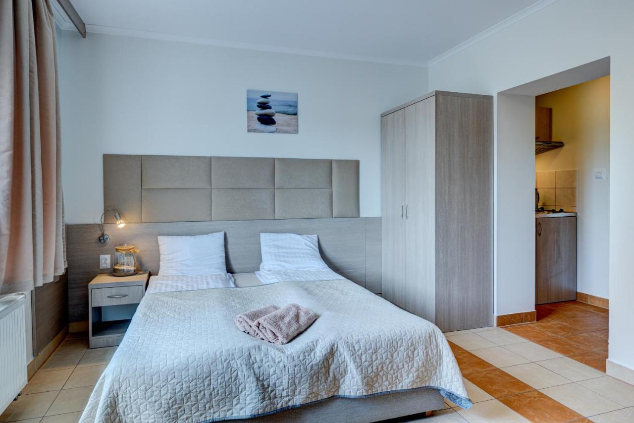 Bed and Breakfast Ambre Mare - Wypoczynek Pod Palmami Pobierowo Exterior foto
