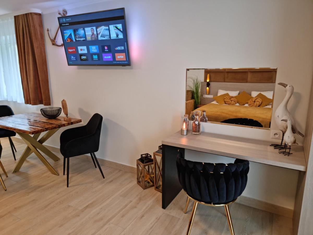 Bed and Breakfast Ambre Mare - Wypoczynek Pod Palmami Pobierowo Exterior foto