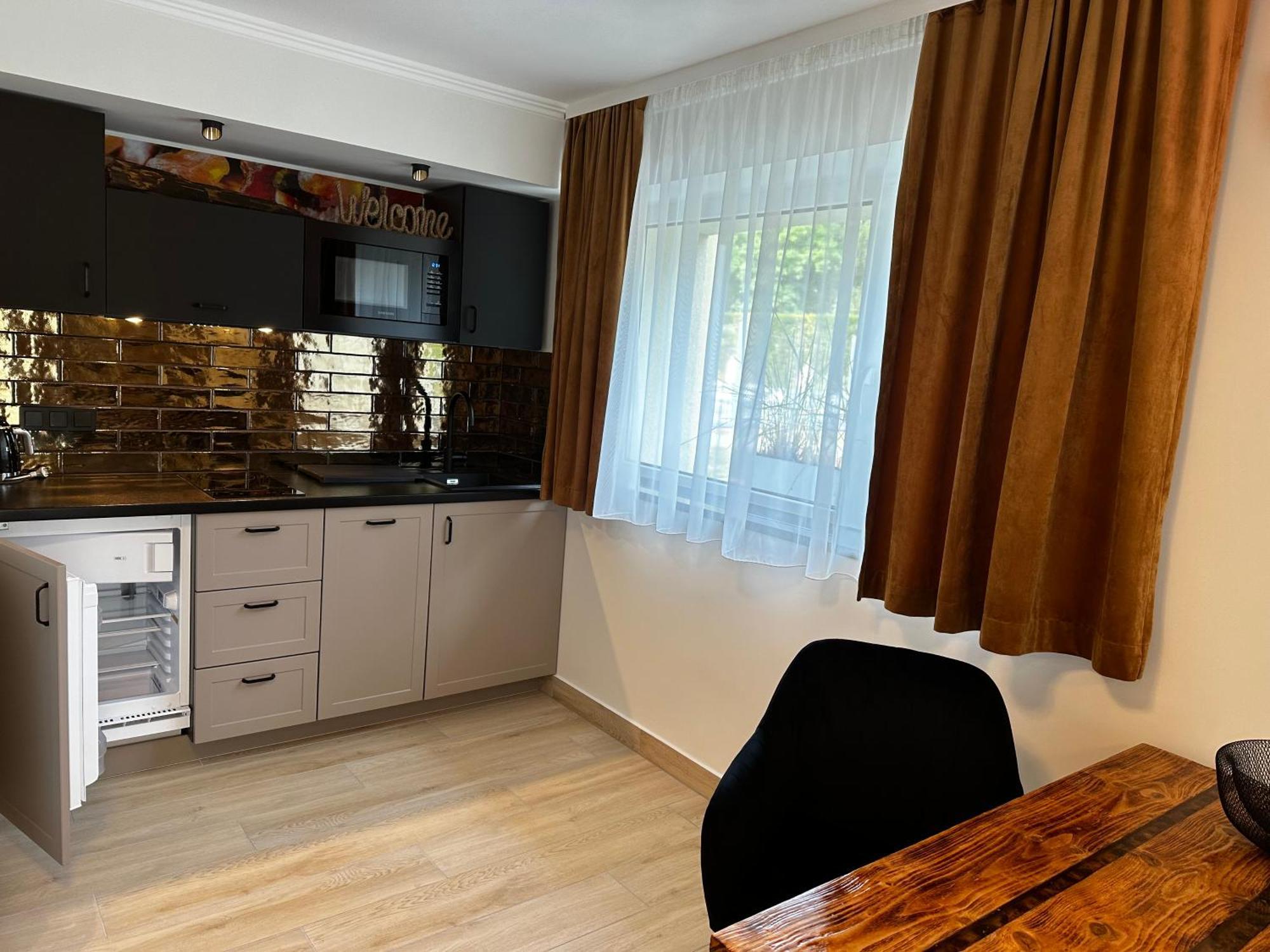 Bed and Breakfast Ambre Mare - Wypoczynek Pod Palmami Pobierowo Exterior foto